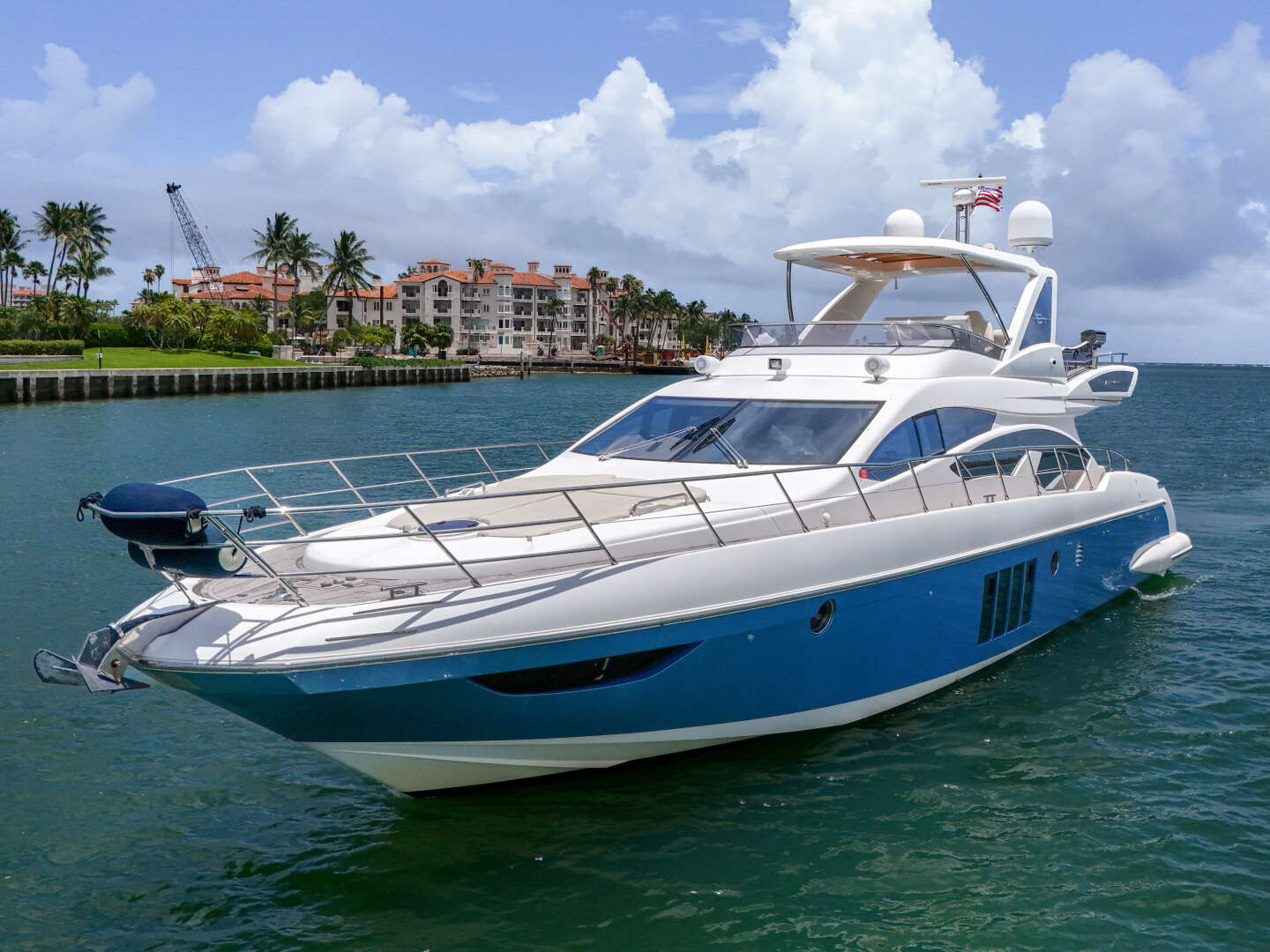 2012 Azimut 64 FLY 64' Yacht For Sale | Seattle Yachts