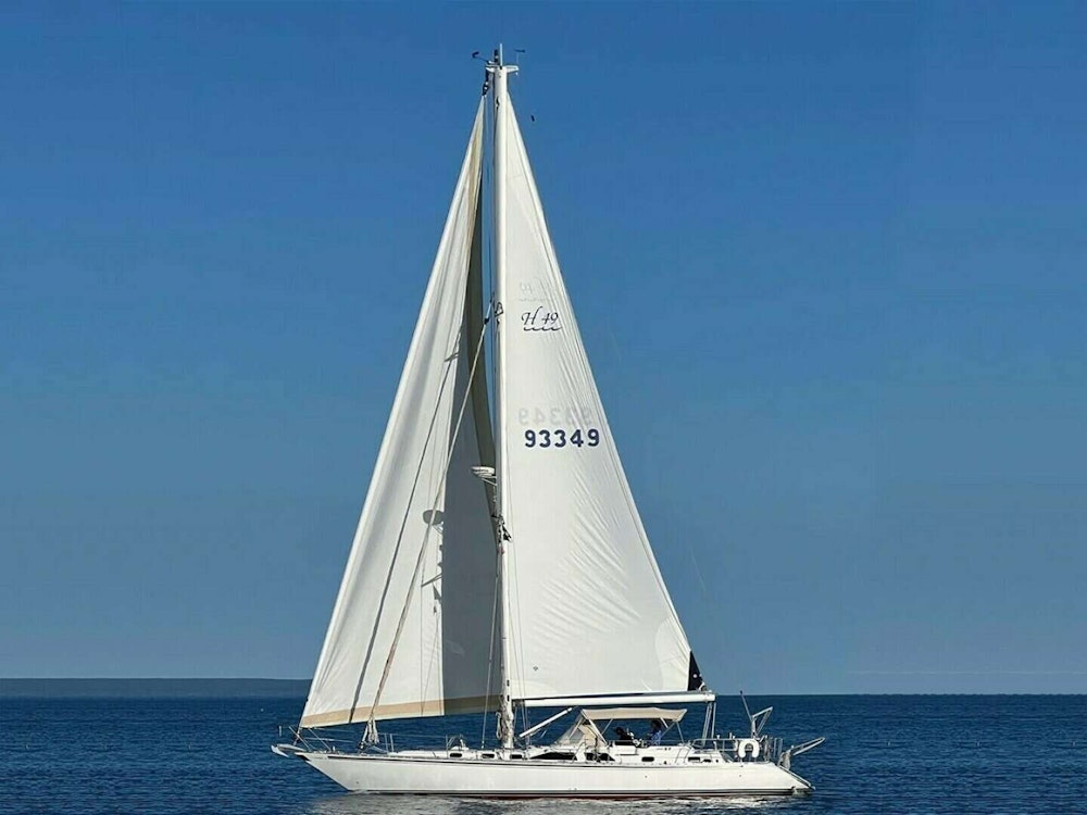 Hylas 49 Yacht For Sale