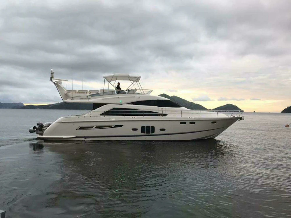 Fairline Squadron 55 Yacht For Sale
