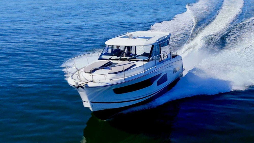 Jeanneau NC 1095 Yacht For Sale