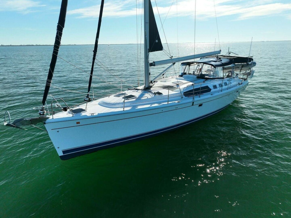 Hunter  Yacht For Sale