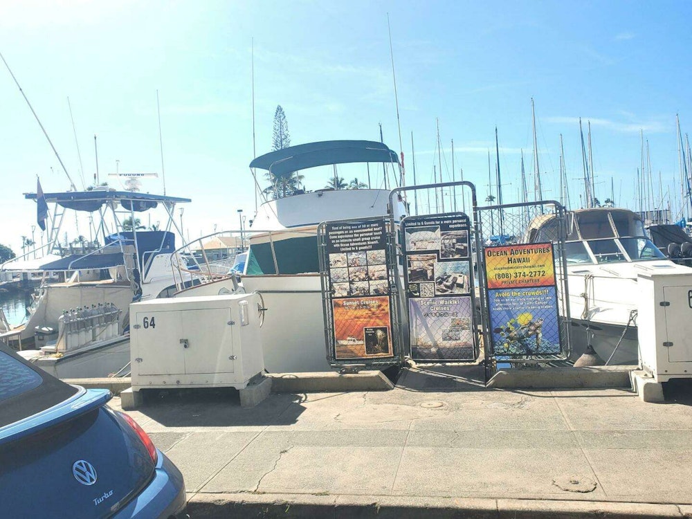 CHB SEDAN-AFT CABIN Yacht For Sale