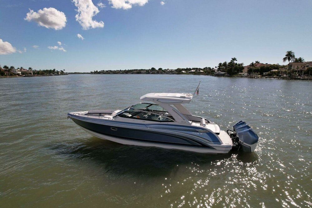 Formula 330 CBR Yacht For Sale