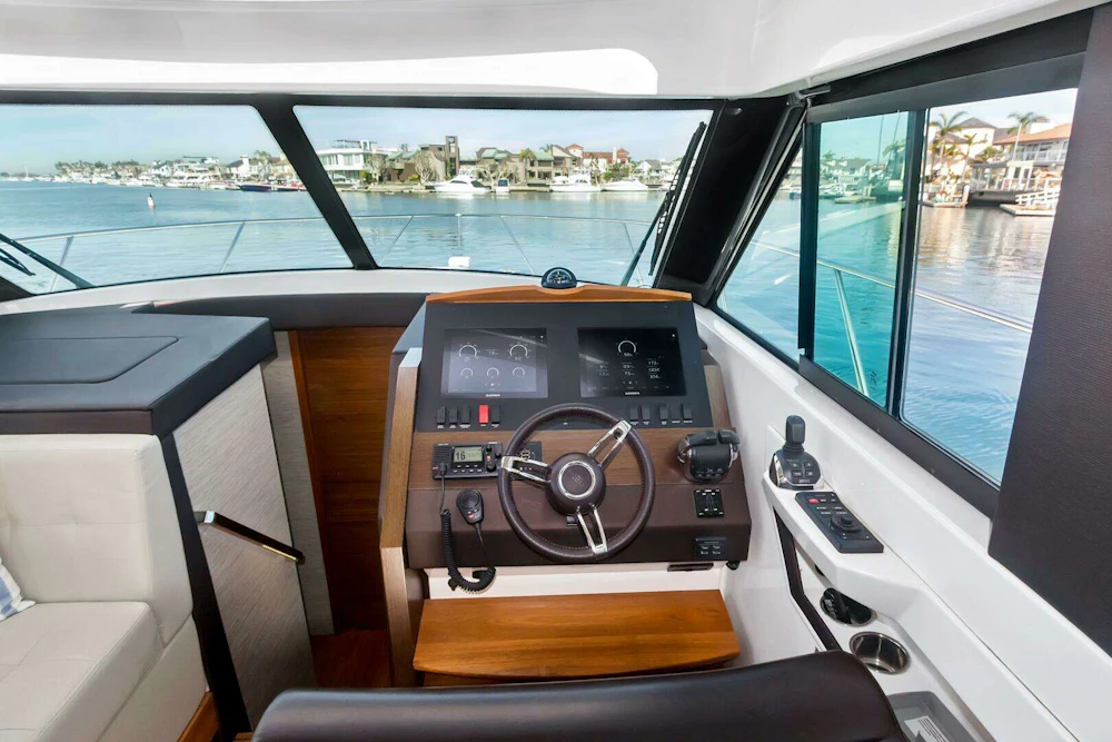 Tiara Yachts 39 Coupe Yacht For Sale