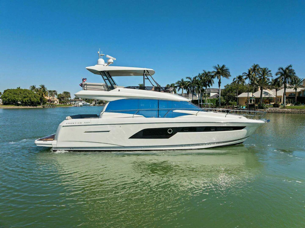 Prestige 520 Flybridge Yacht For Sale