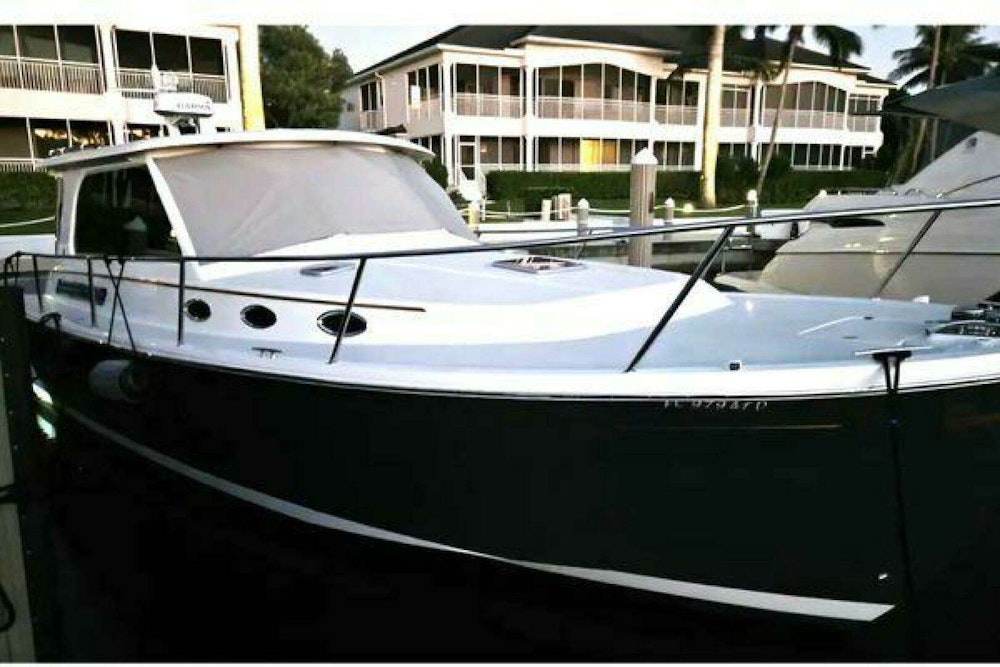 Back Cove 372 Yacht For Sale