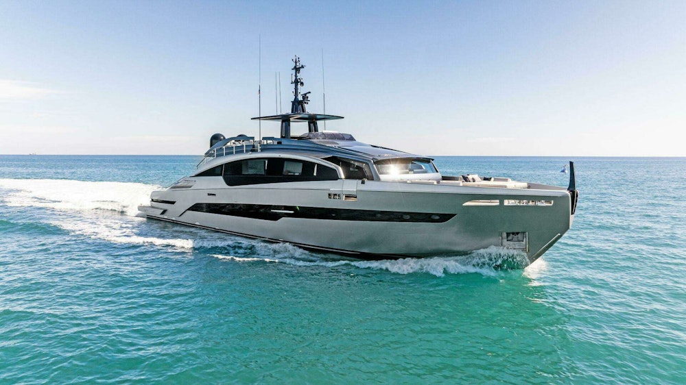 Pershing GTX Motoryacht Yacht For Sale