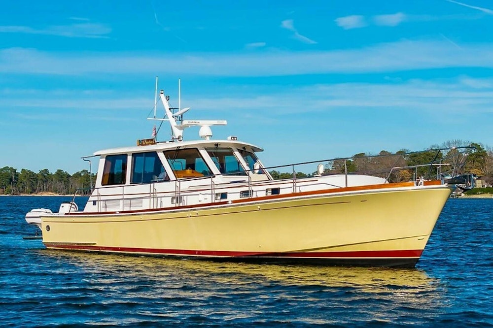Grand Banks Eastbay 49 Eastbay SX Yacht For Sale