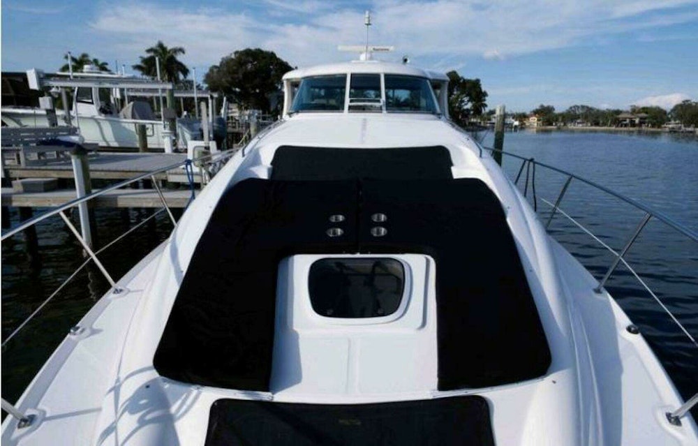 Sea Ray 40 Motor Yacht Yacht For Sale