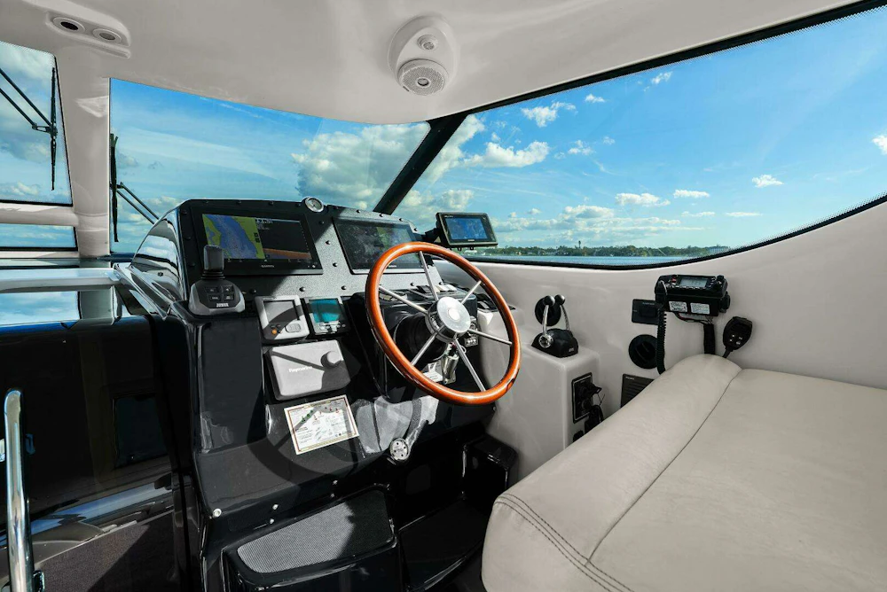 Tiara Yachts 4300 Sovran Yacht For Sale