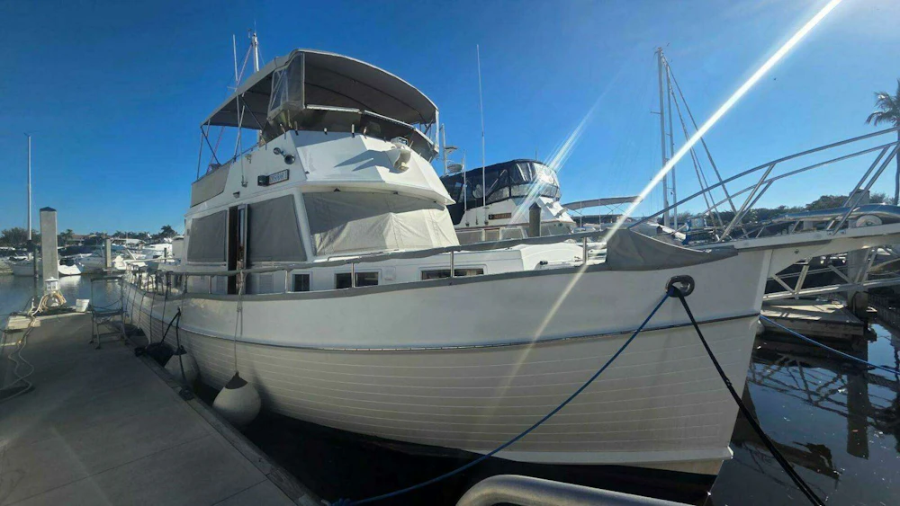 Grand Banks 49 Classic Yacht For Sale