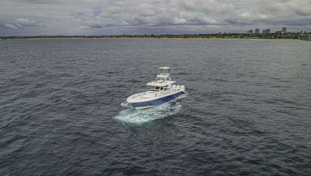 Everglades 435 Center Console Yacht For Sale