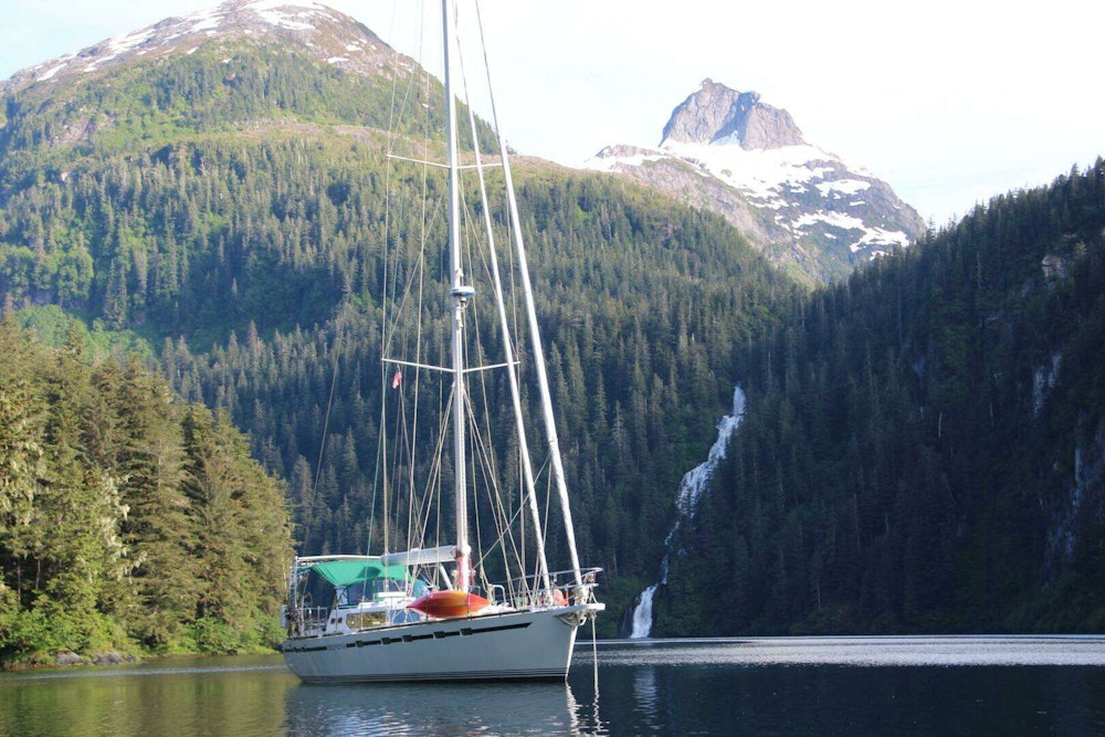 Waterline 55 Yacht For Sale