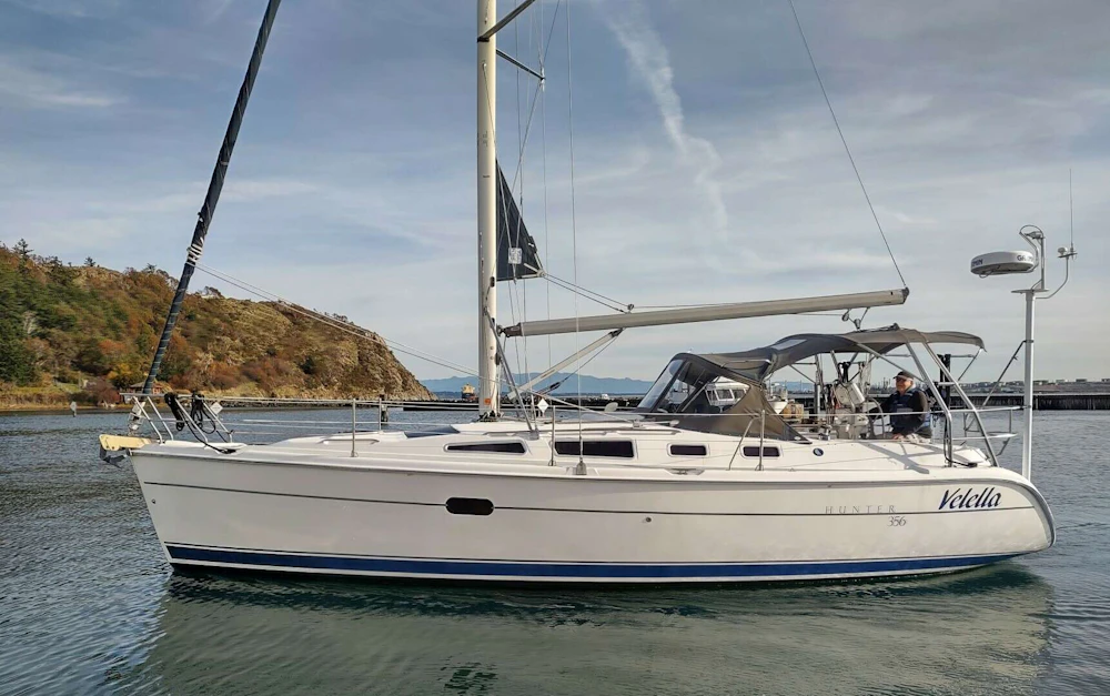 Hunter  Yacht For Sale