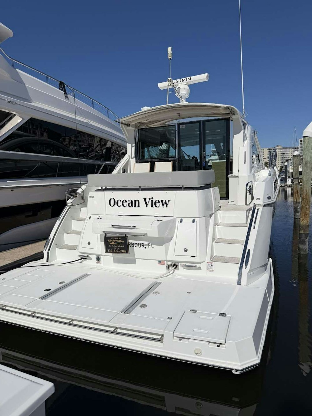 Cruisers Yachts 50 CANTIUS Yacht For Sale