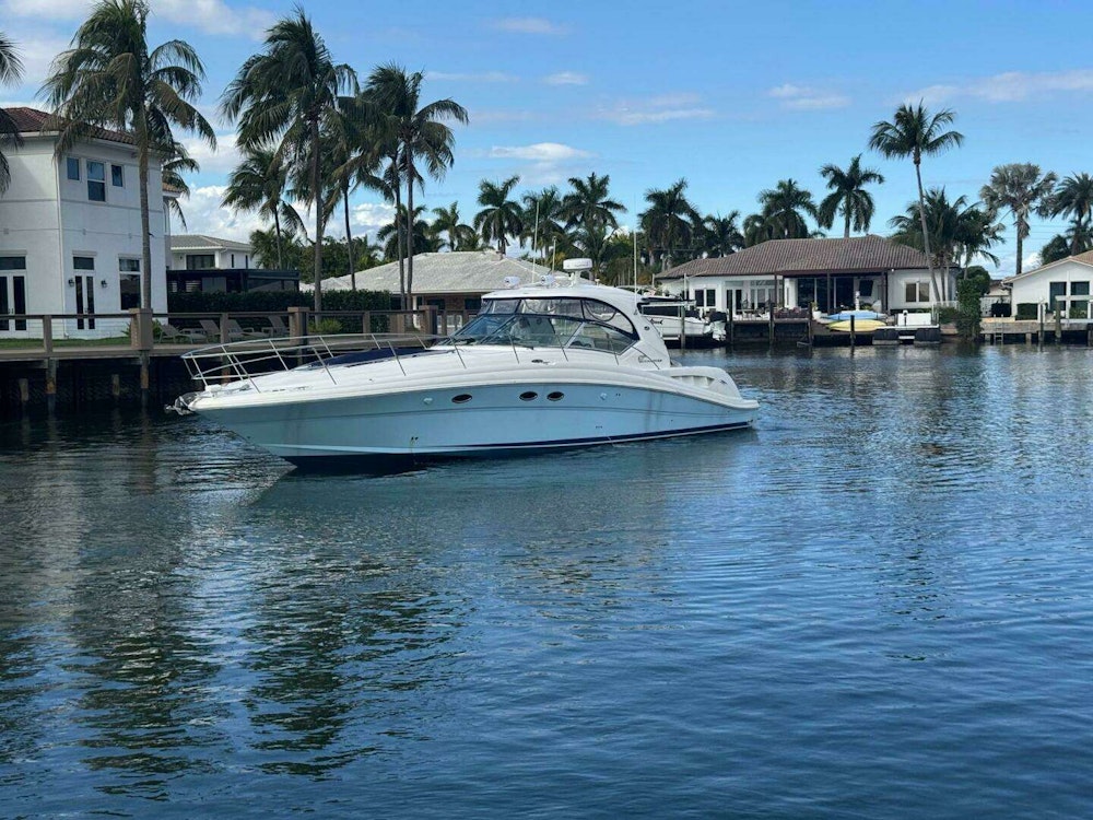 Sea Ray Sundancer Yacht For Sale