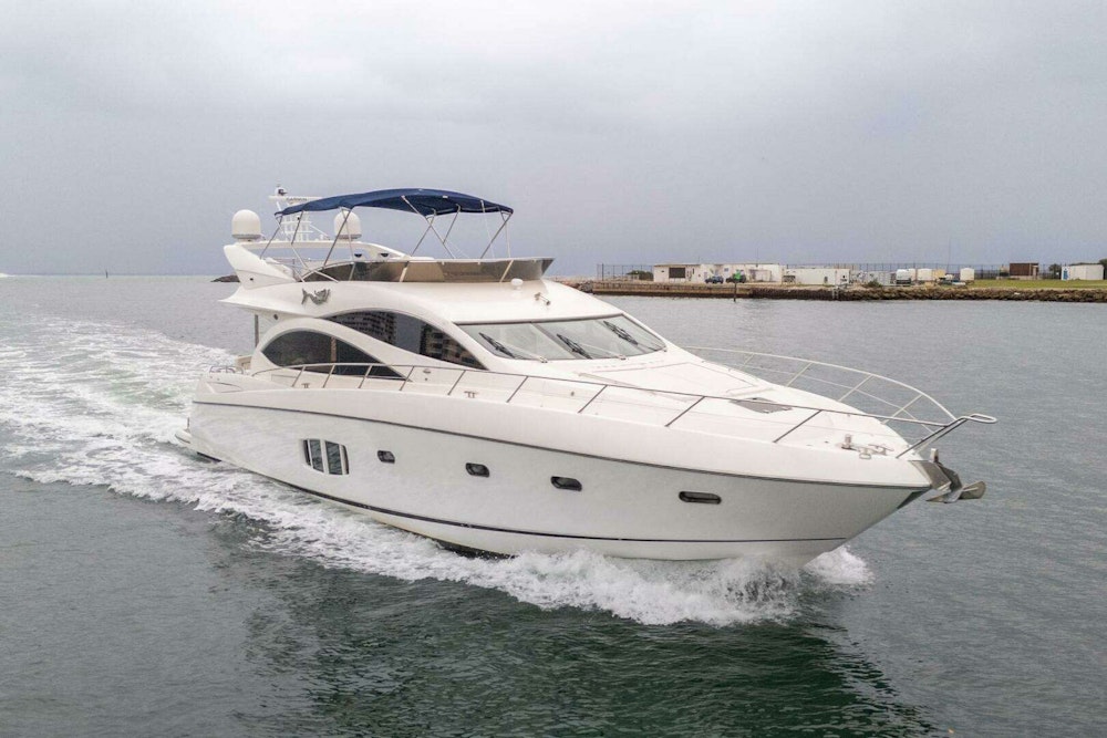 Sunseeker Manhattan 70 Yacht For Sale