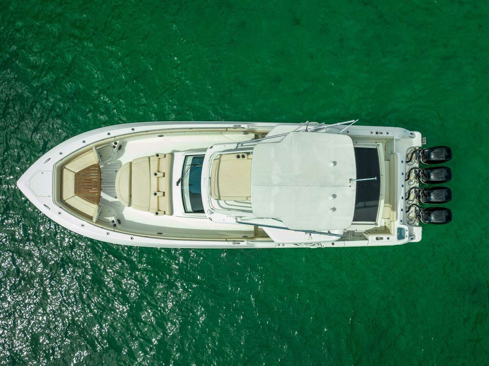 Boston Whaler  Yacht For Sale