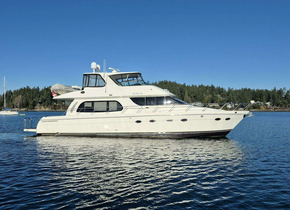 Carver 560 Voyager Yacht For Sale