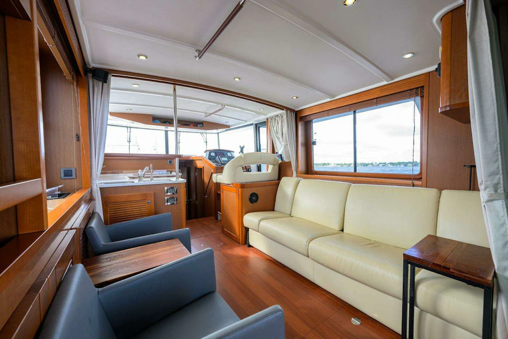 Beneteau Trawler 44 Yacht For Sale