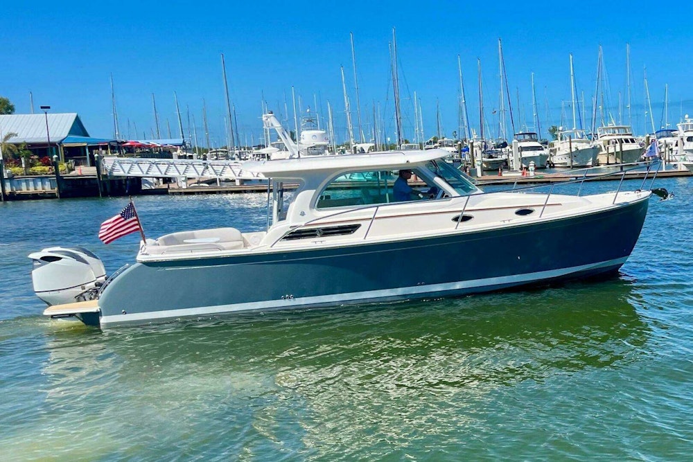 Back Cove 34O Yacht For Sale