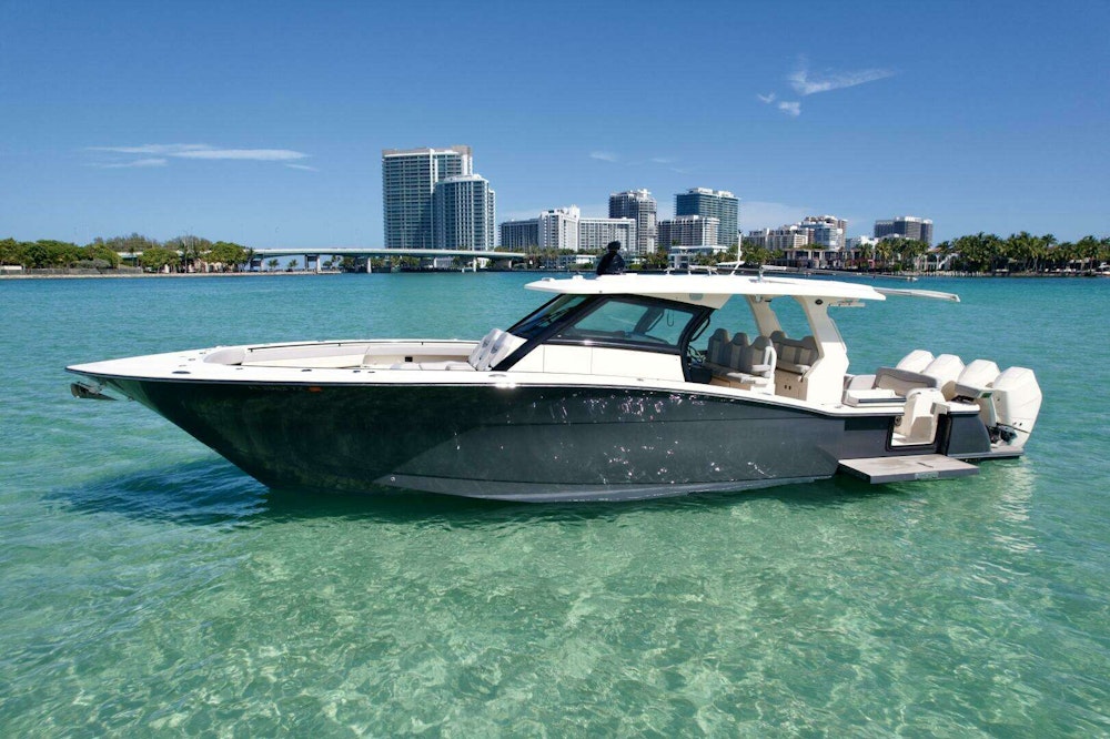 Scout 425 LXF Yacht For Sale