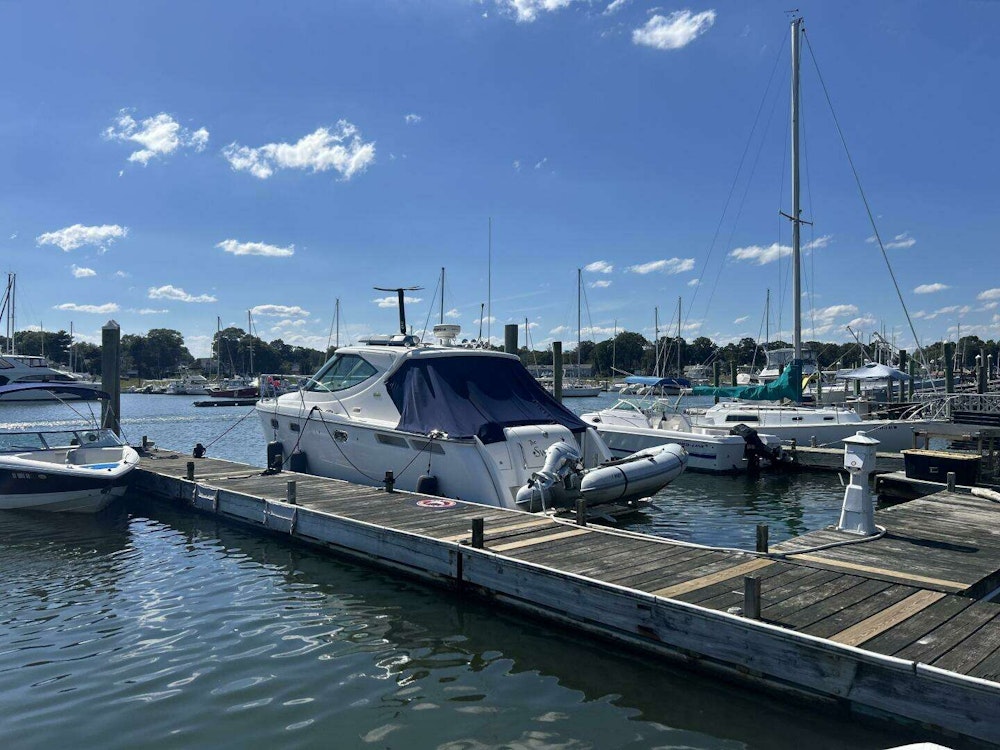 Tiara Yachts 3500 Sovran Yacht For Sale