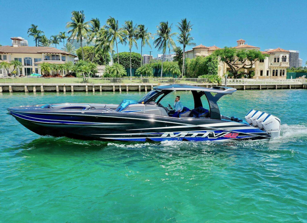 MTI V42 Yacht For Sale