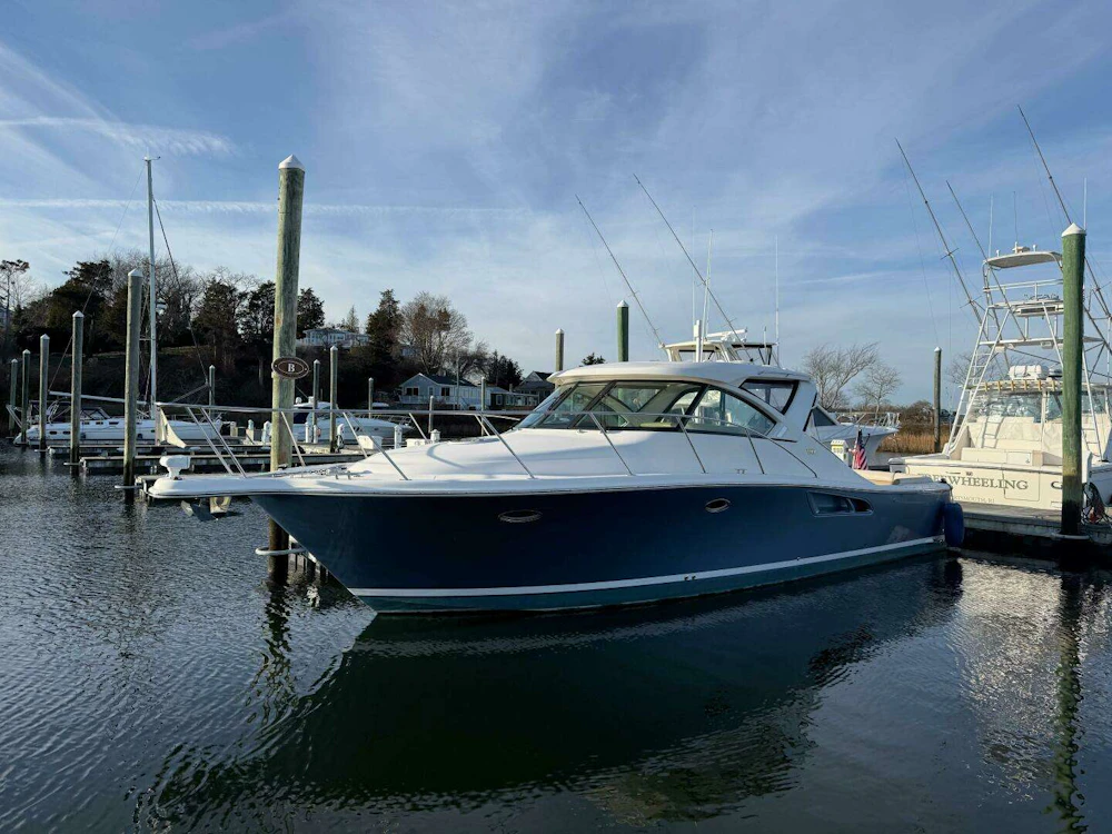 Tiara Yachts 3600 Coronet Yacht For Sale