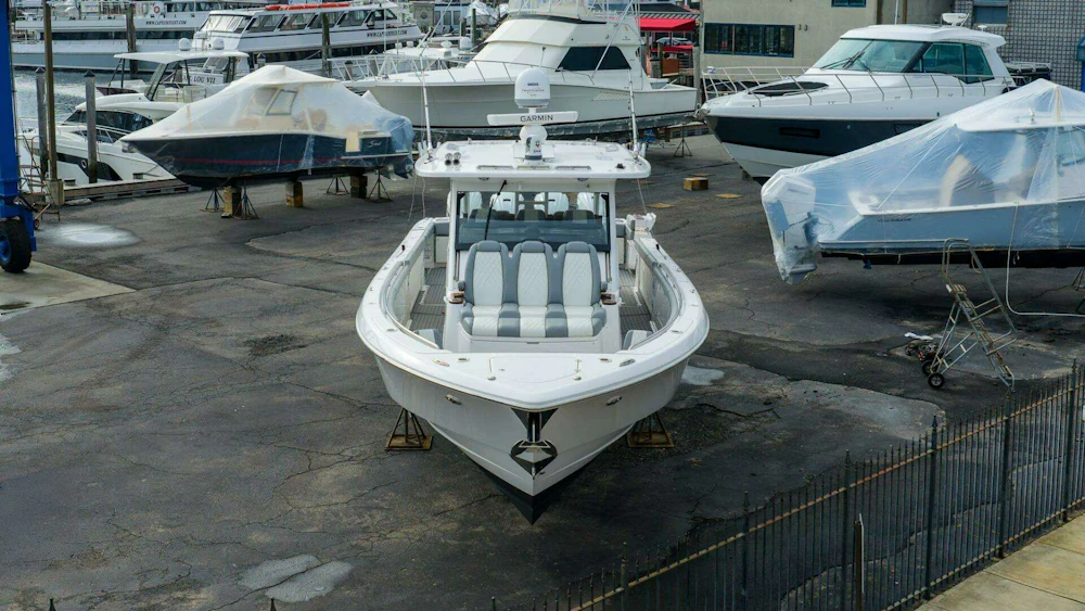 Everglades 455 Center Console Yacht For Sale