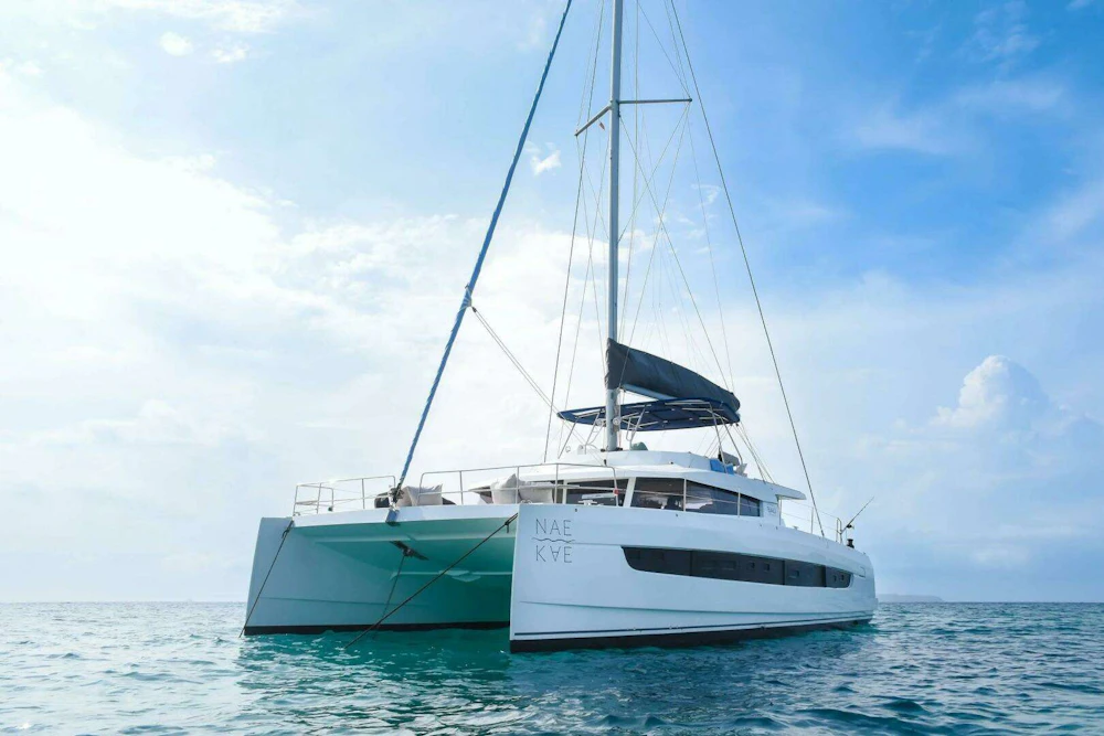 Bali 5.4 Yacht For Sale