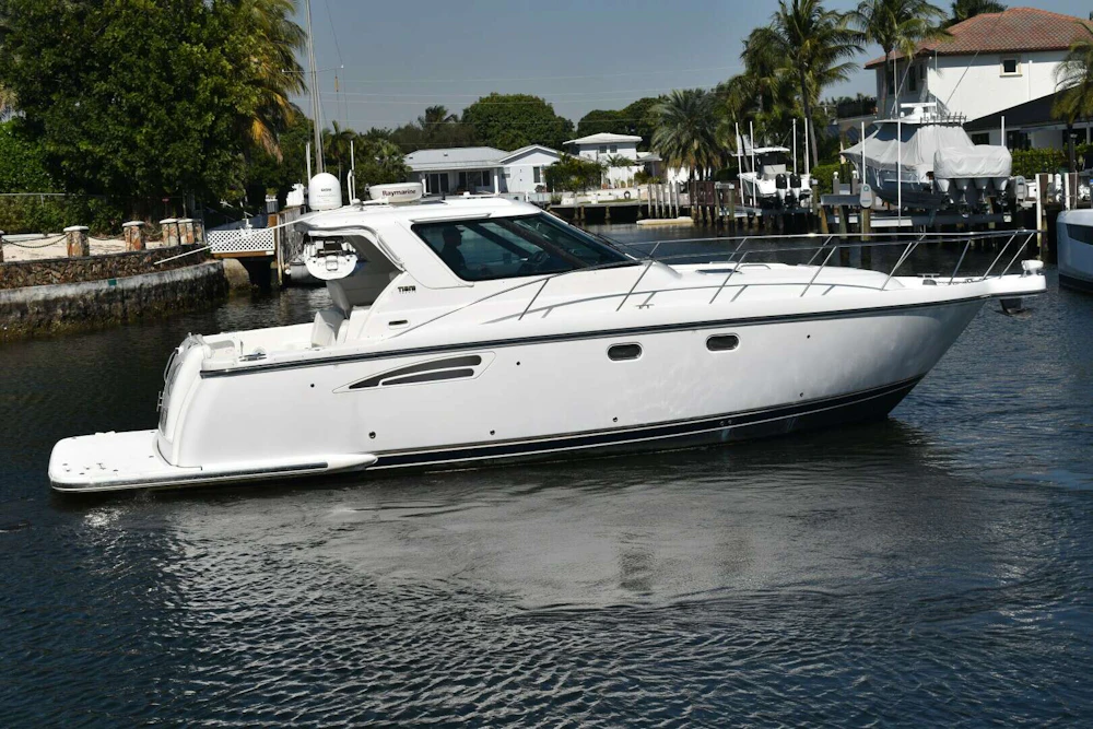 Tiara Yachts  Yacht For Sale