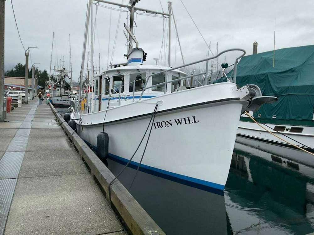 Custom Sprague Yacht For Sale