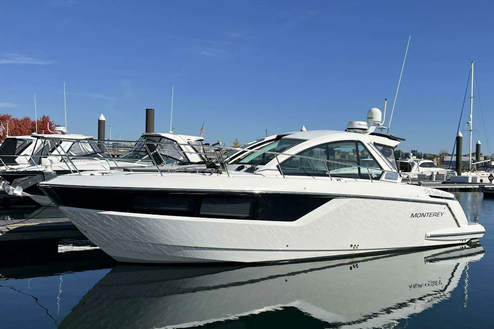 Monterey 36 Sport Coupe Yacht For Sale
