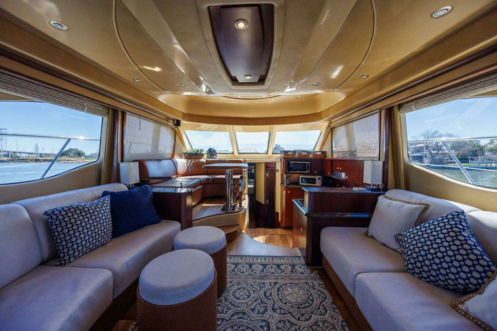 Sea Ray 52 Sedan Bridge Yacht For Sale