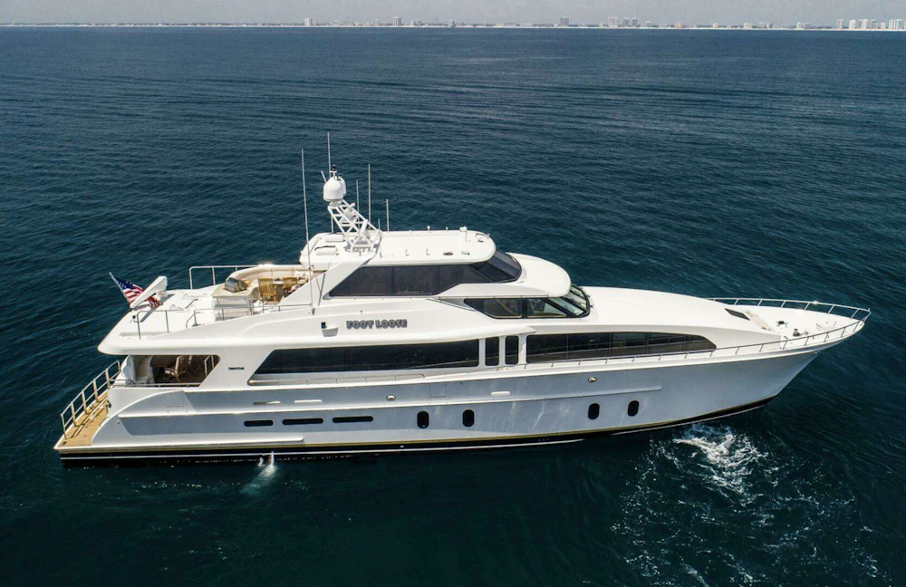 Cheoy Lee 95 Motor Yacht Yacht For Sale