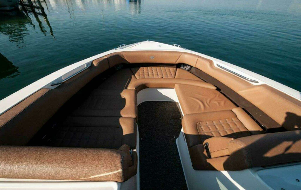 Cobalt 30SC Yacht For Sale