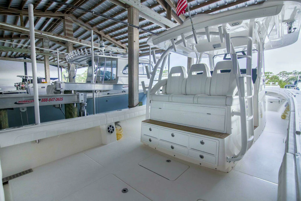 Regulator 41 Center Console Yacht For Sale