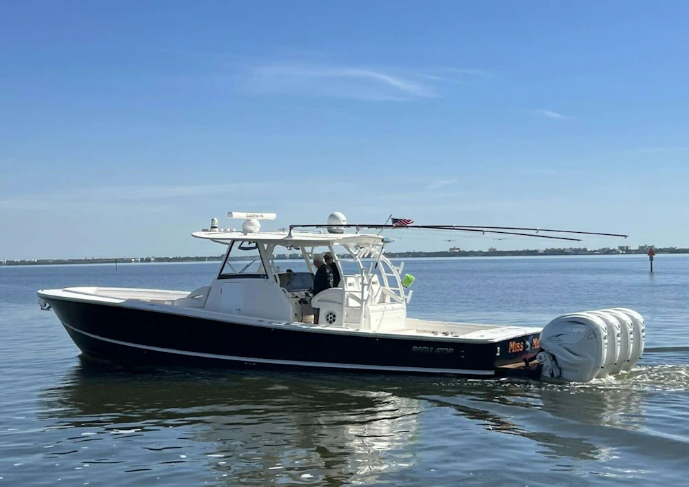 Regulator 41 Center Console Yacht For Sale