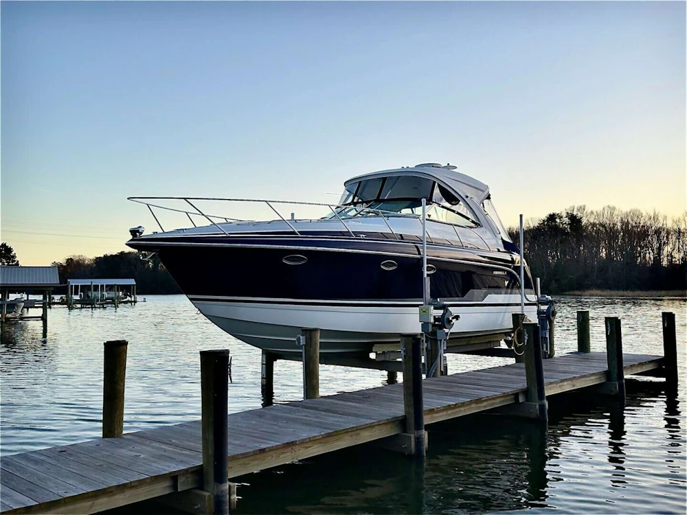 Formula Performance Cruiser Yacht For Sale