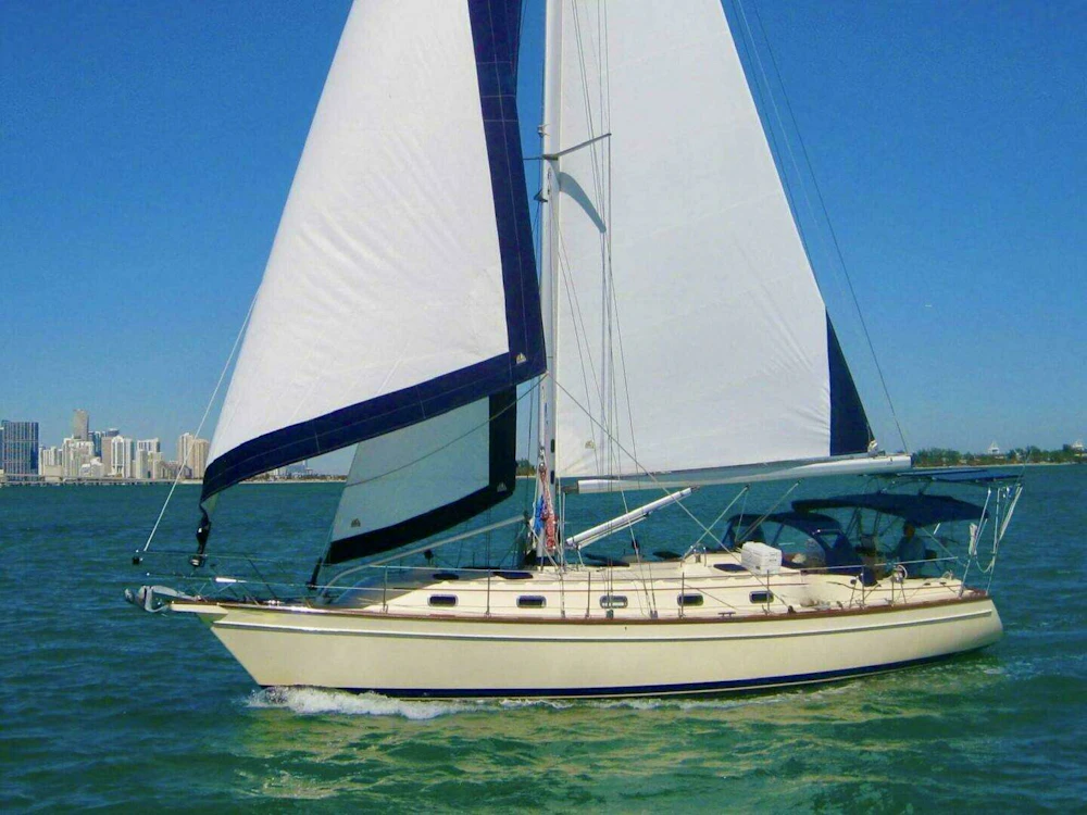 Island Packet 440 Yacht For Sale