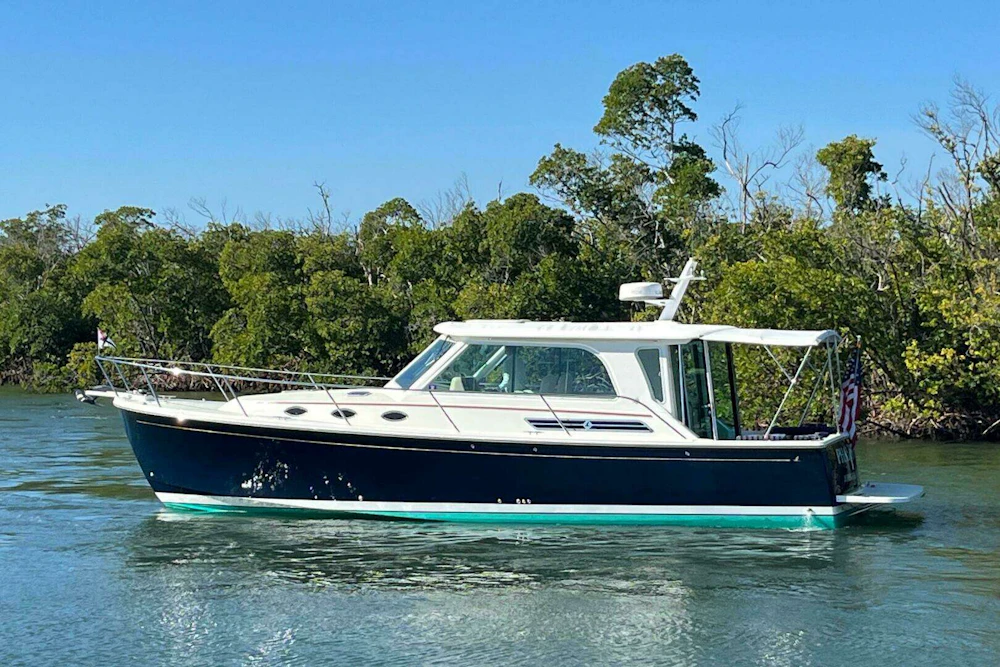 Back Cove 37 Yacht For Sale