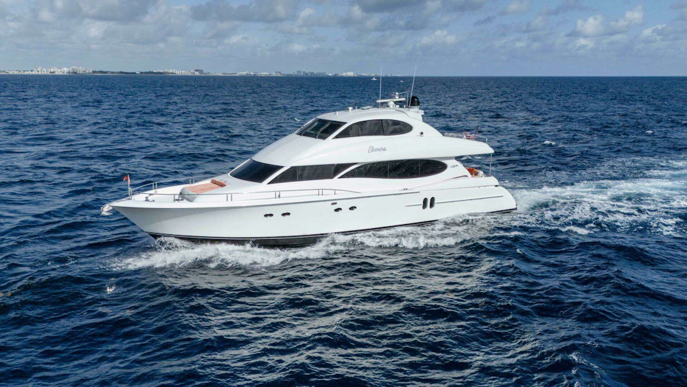 Lazzara Yachts 80 SL Yacht For Sale