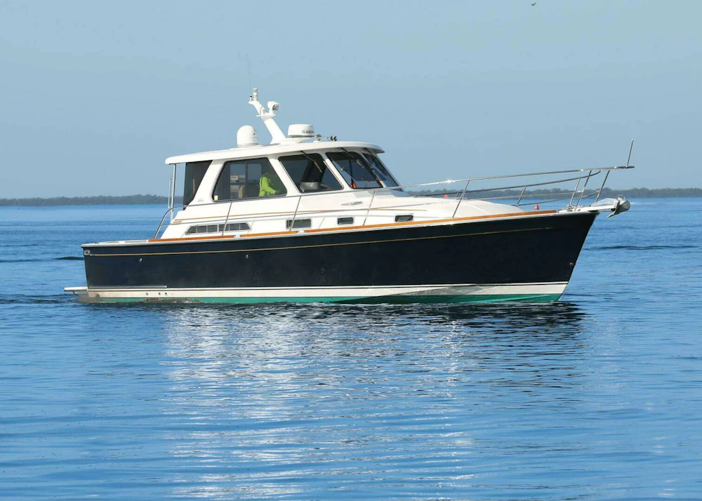 Sabre 38 Hard Top Express Yacht For Sale