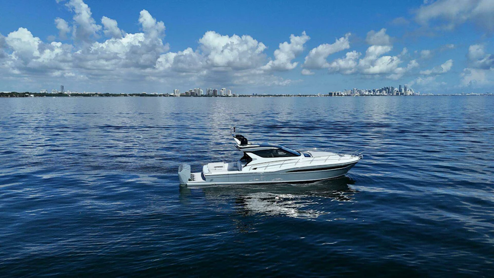 Uniesse HTC5P Yacht For Sale