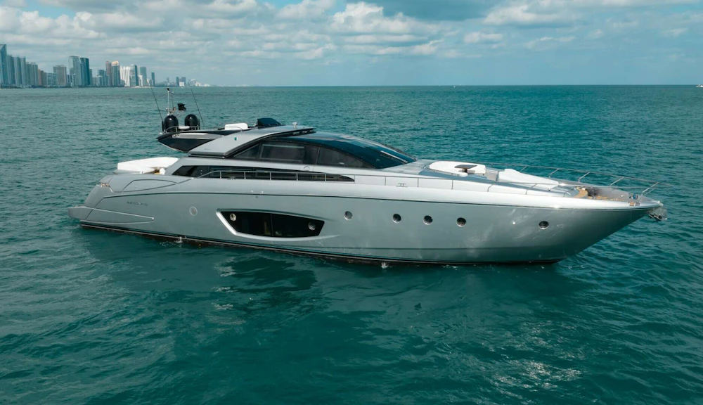 Riva 86 Domino Yacht For Sale