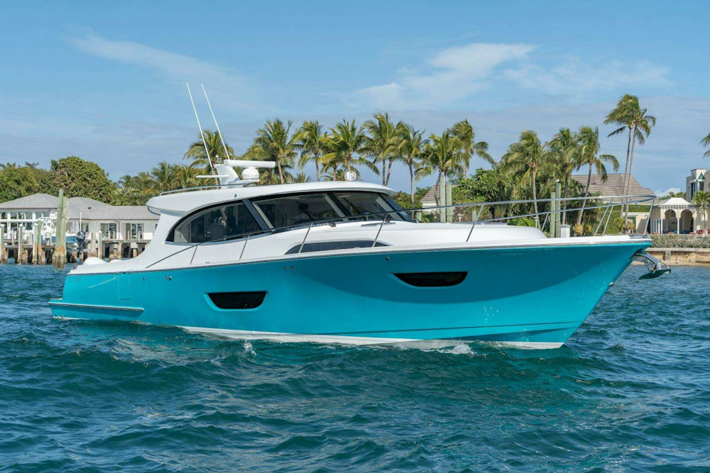 ECLIPSE 505 Shadow Yacht For Sale