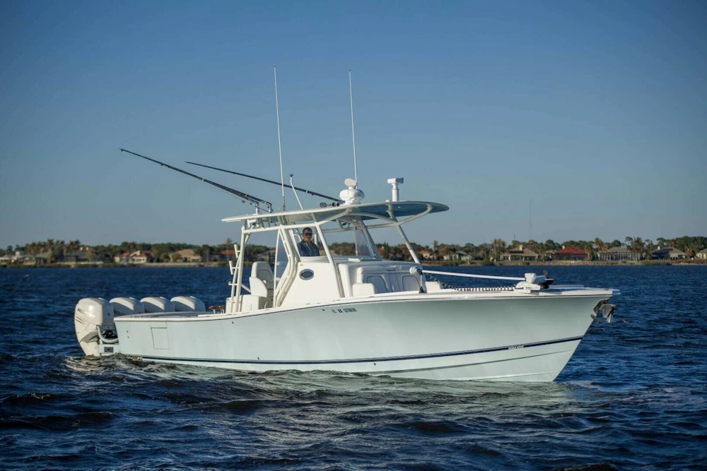 Regulator 41 Center Console Yacht For Sale