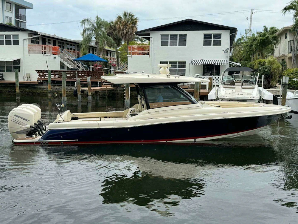Chris-Craft Calypso 35 Yacht For Sale