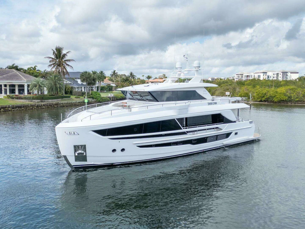 Horizon 80FD Yacht For Sale